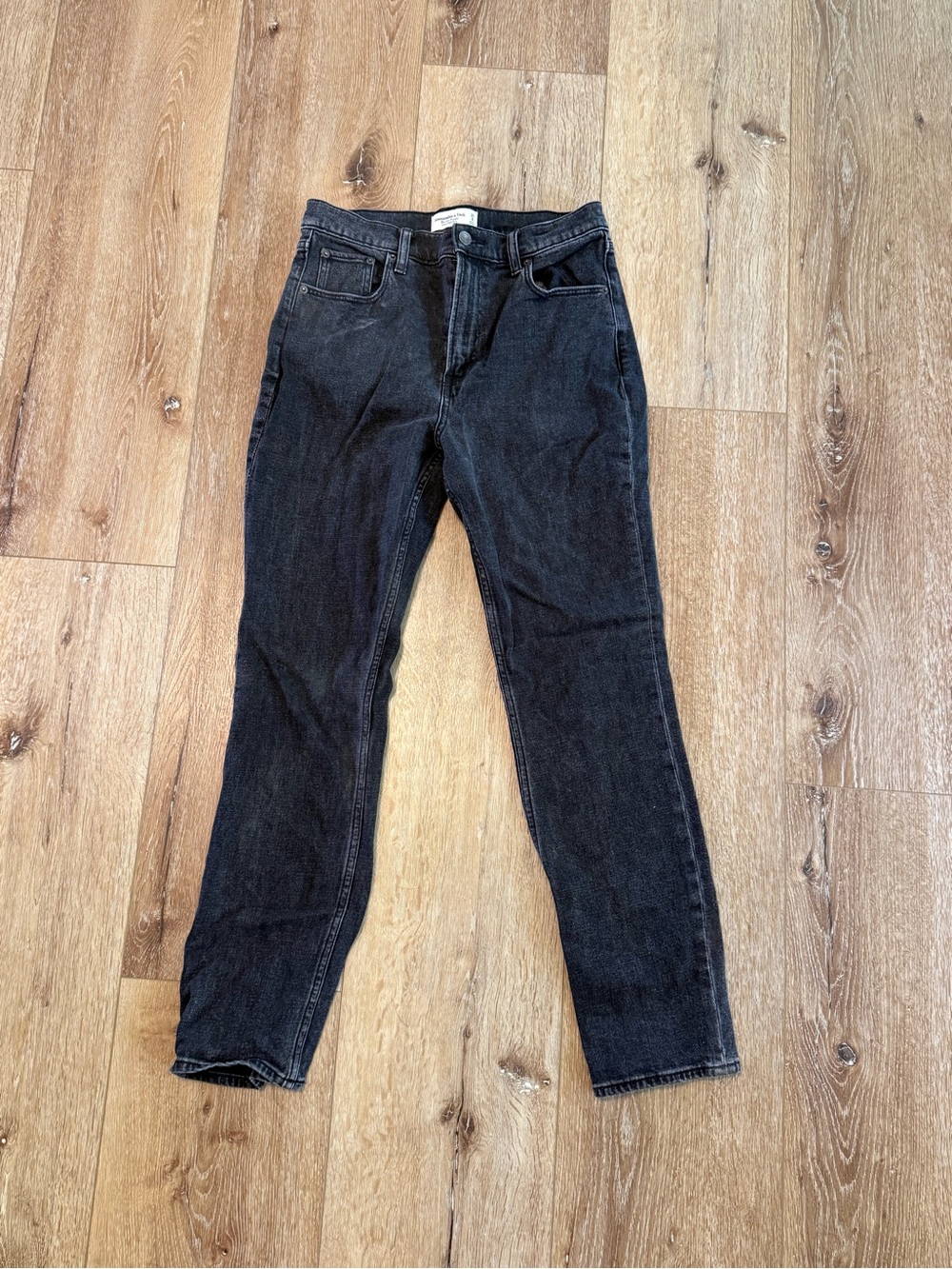 Abercrombie & Fitch Straight-Leg Black Jeans